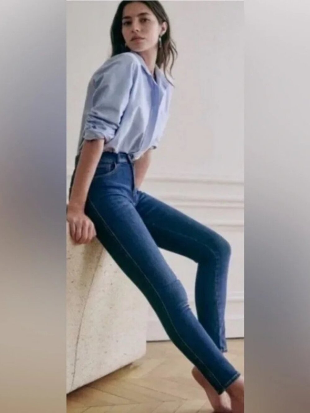 Sezane Slim Parfait Jeans in Blue